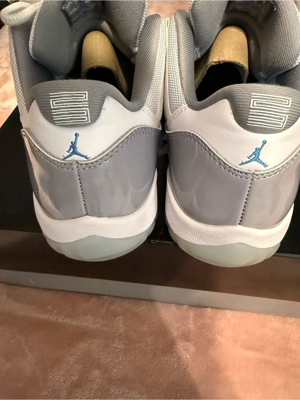 Jordan 11 low - Picture 3 of 7